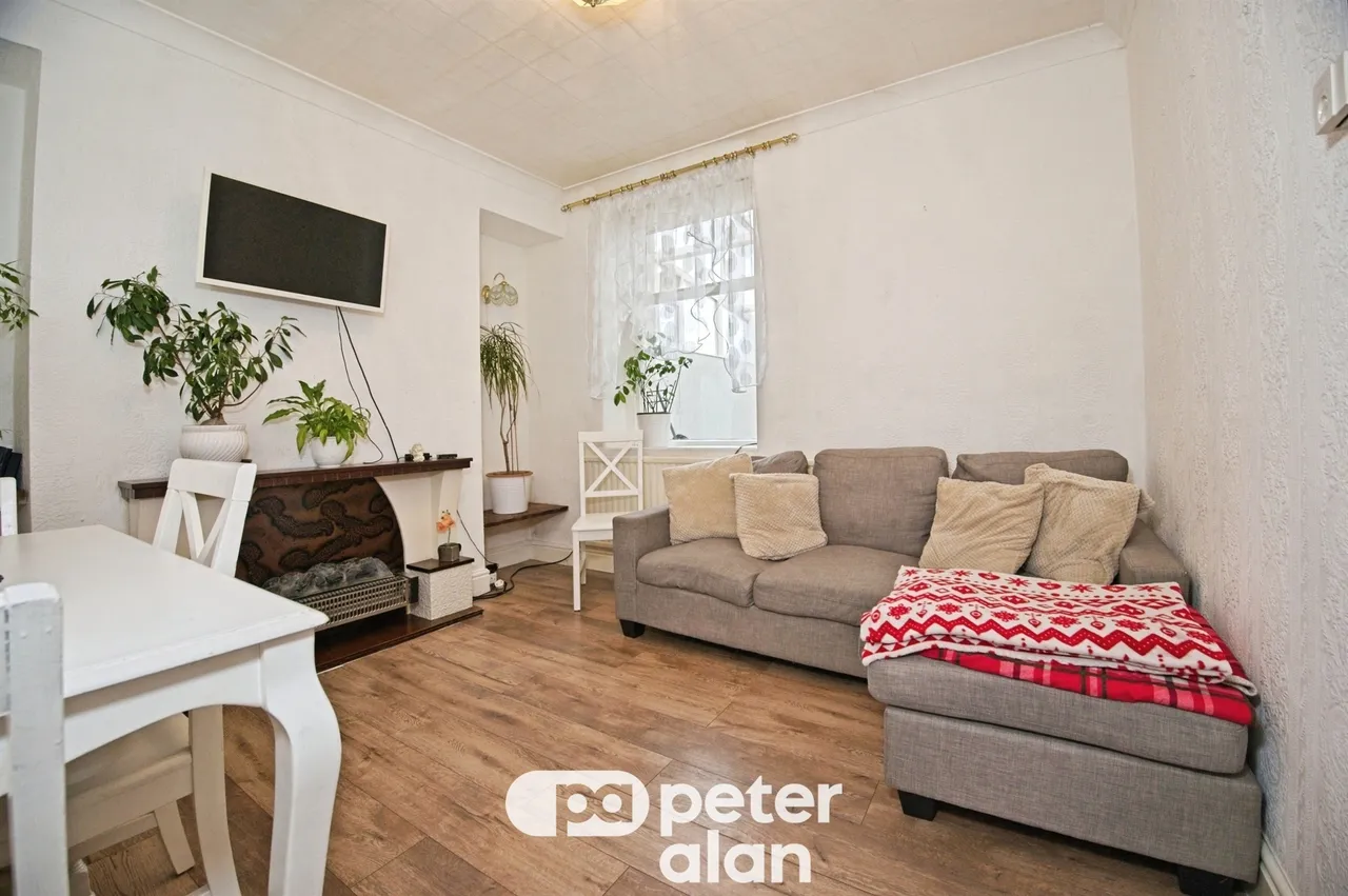 Alfred Street, Maesteg, CF34, photo 3