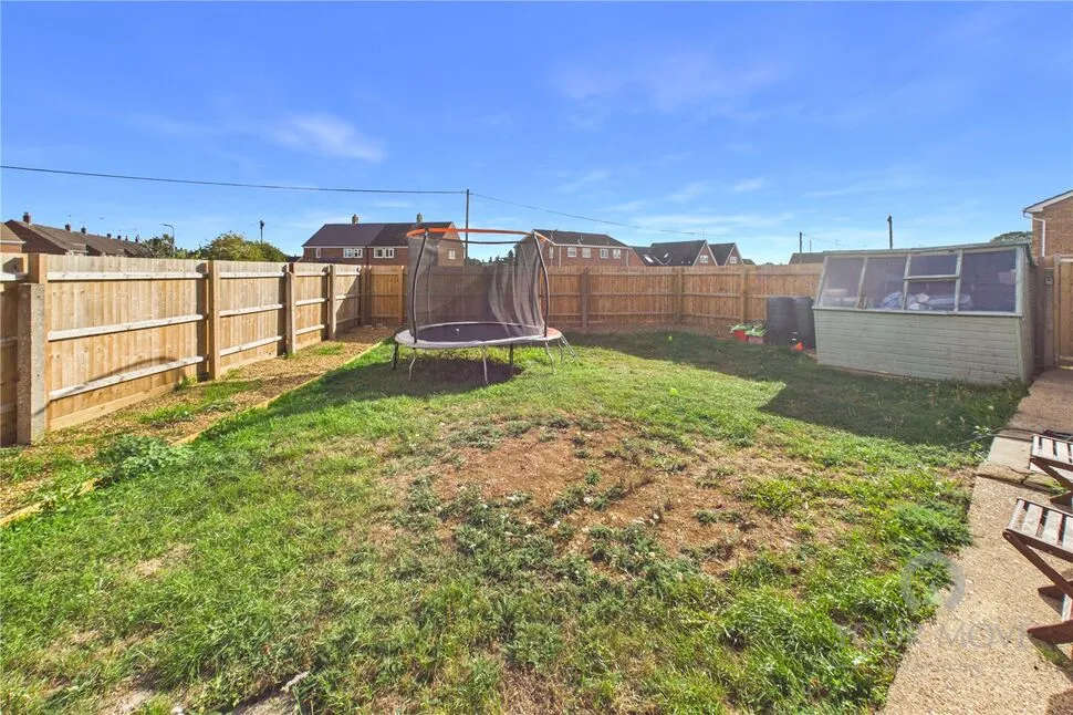 Hyde Road, Roade, NN7, photo 25
