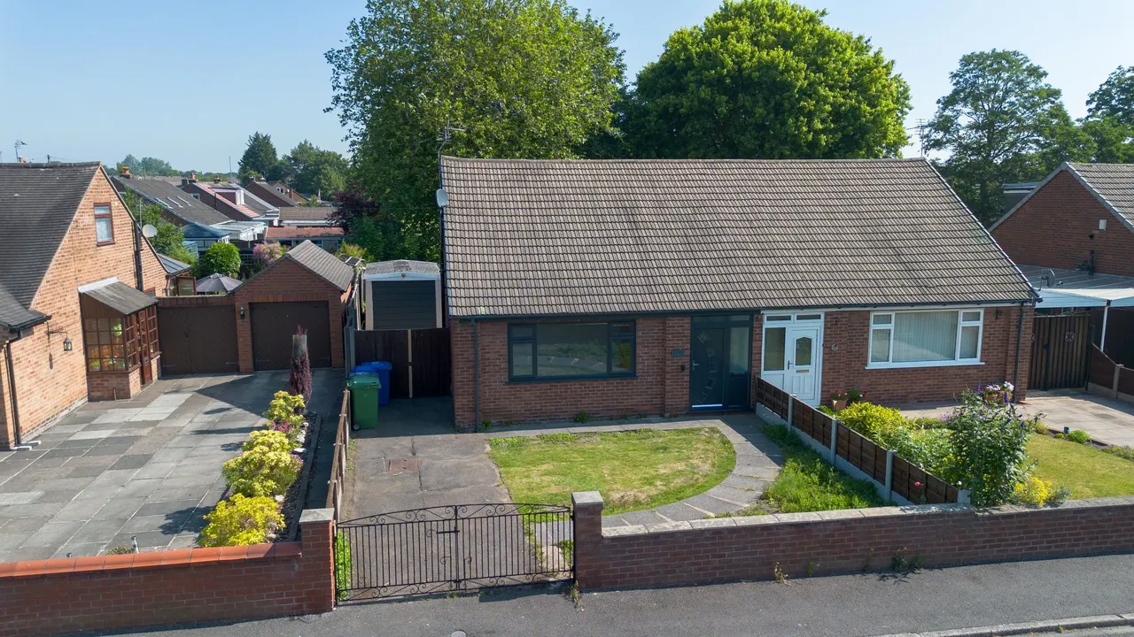 Marina Avenue, Great Sankey, Warrington, Warrington, WA5 1JQ, photo 21