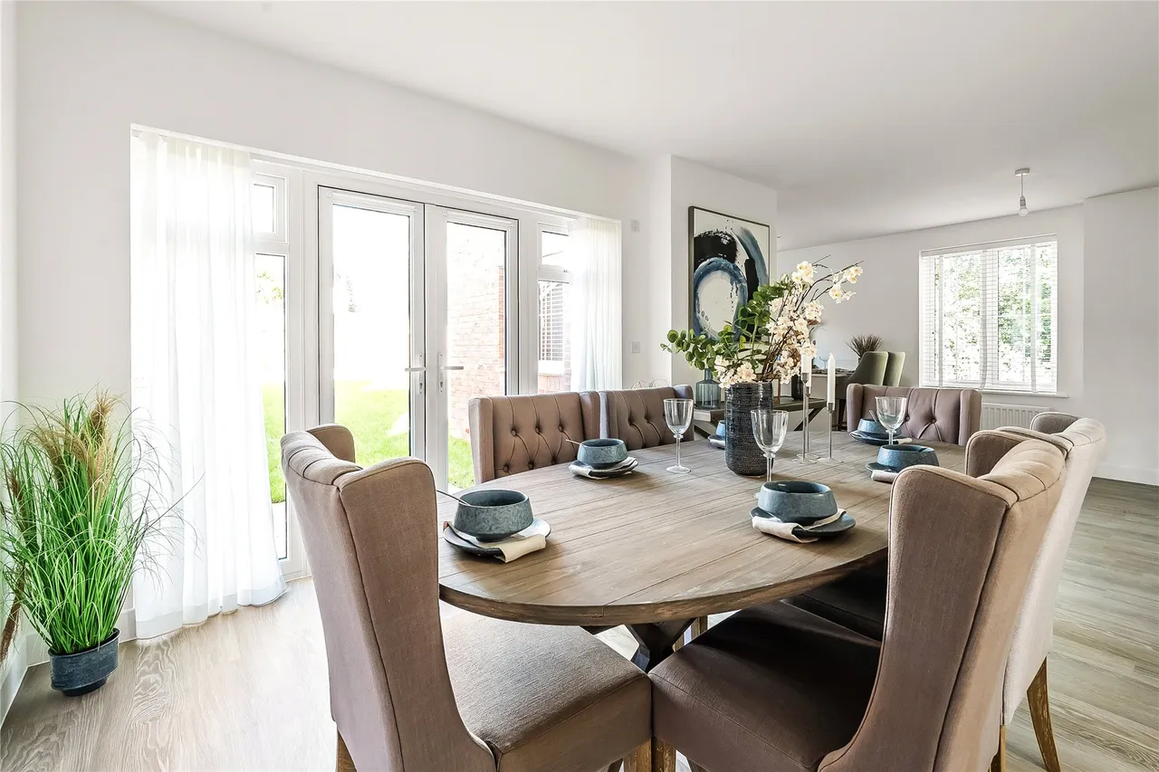 Brox Road, Ottershaw, KT16, photo 14
