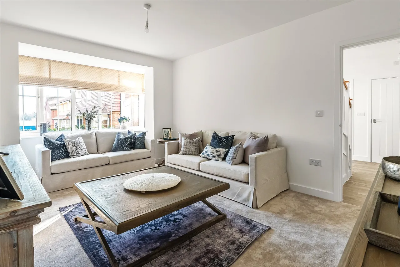 Brox Road, Ottershaw, KT16, photo 4