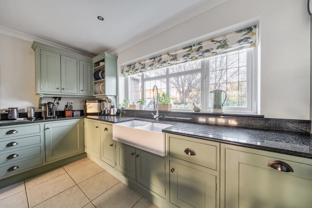 Denham Lane, Chalfont St. Peter, SL9, photo 16