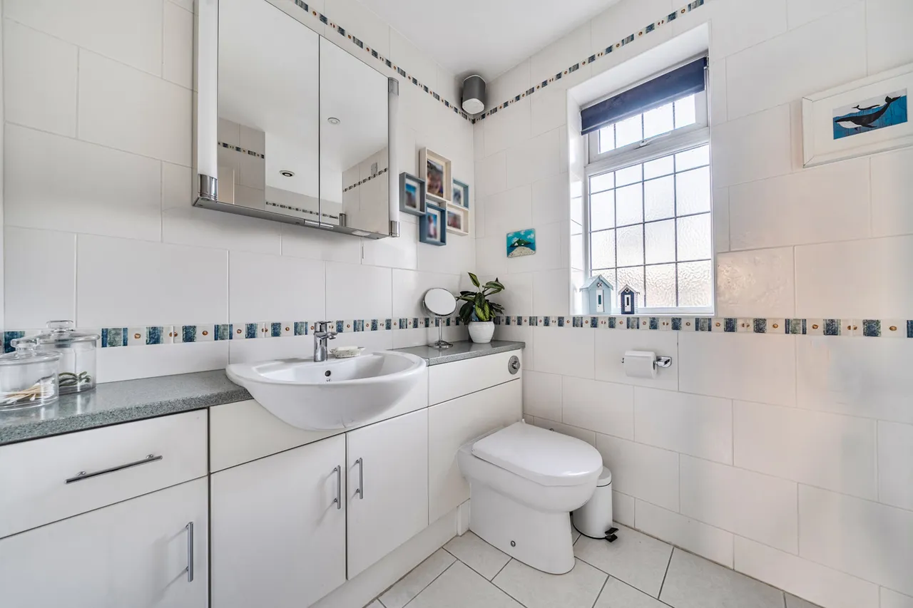 Denham Lane, Chalfont St. Peter, SL9, photo 24