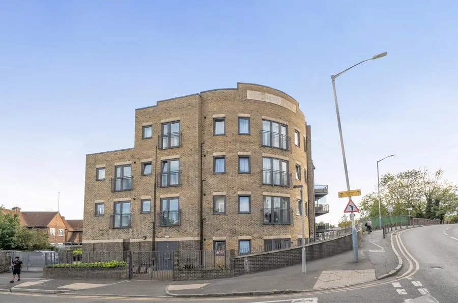 Waterloo Road, Uxbridge, UB8, photo 12