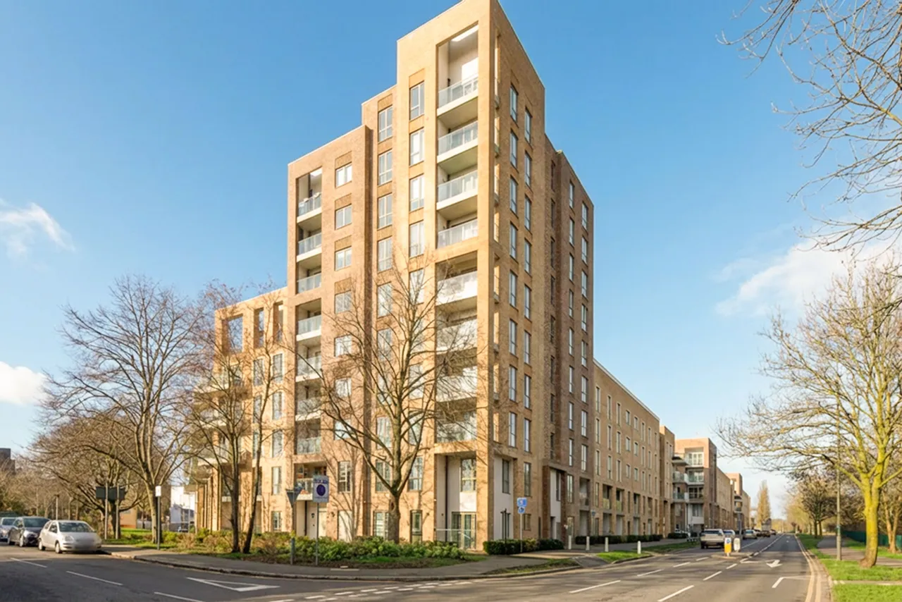 Flat 30, 1 Trobridge Parade, Grahame Park Way, London, photo 6