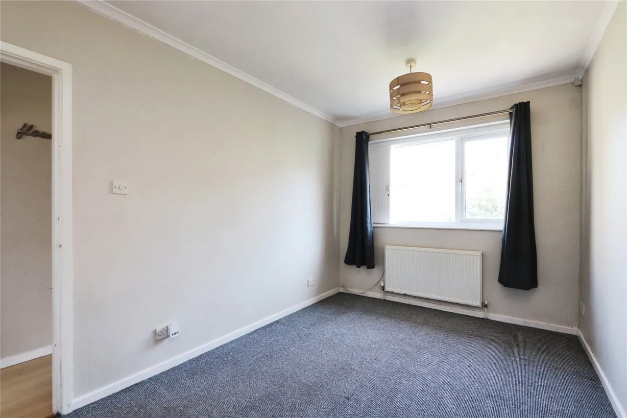 Meadow View Road, Sheffield, South Yorkshire, S8, photo 10