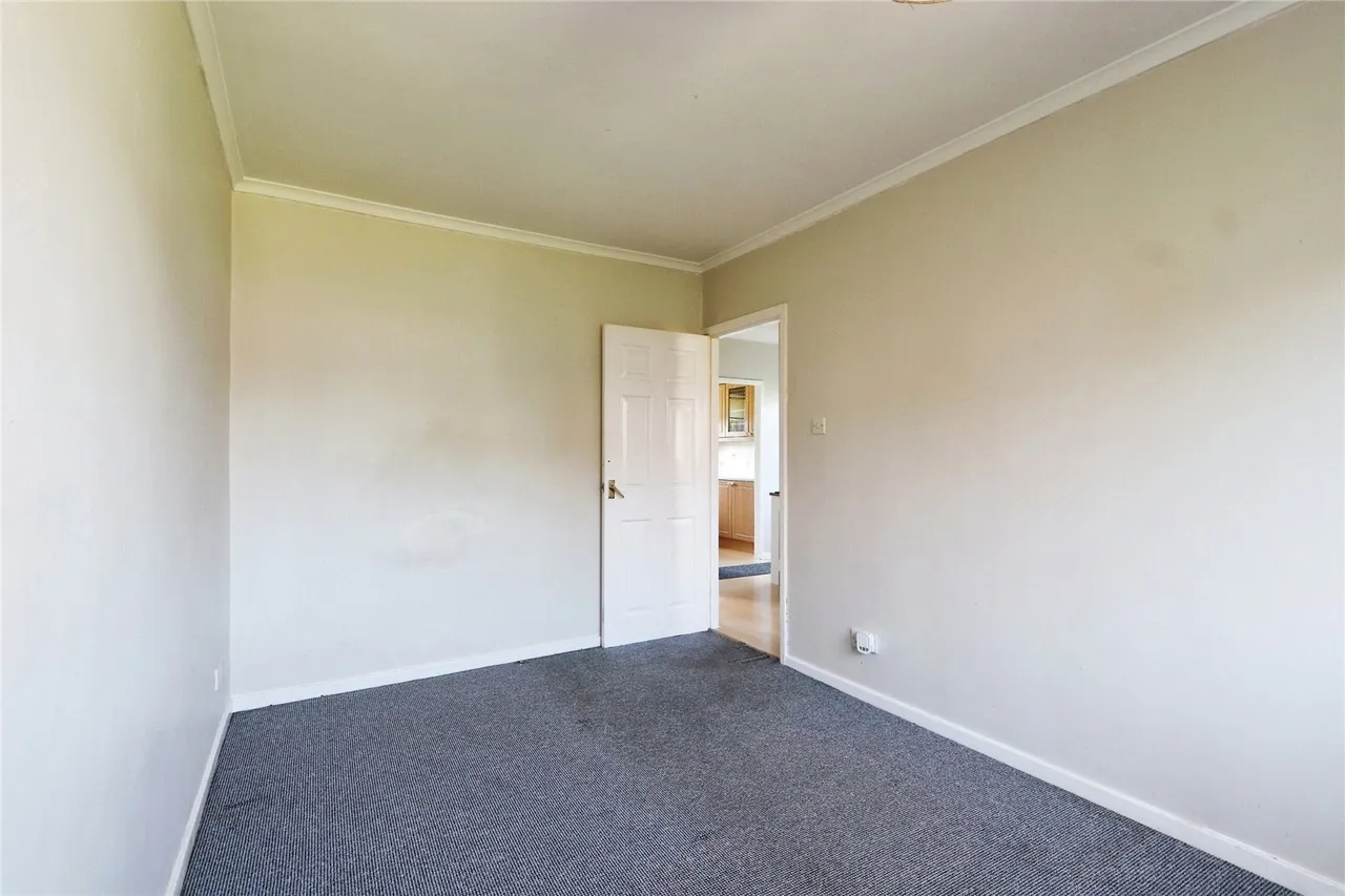 Meadow View Road, Sheffield, South Yorkshire, S8, photo 11