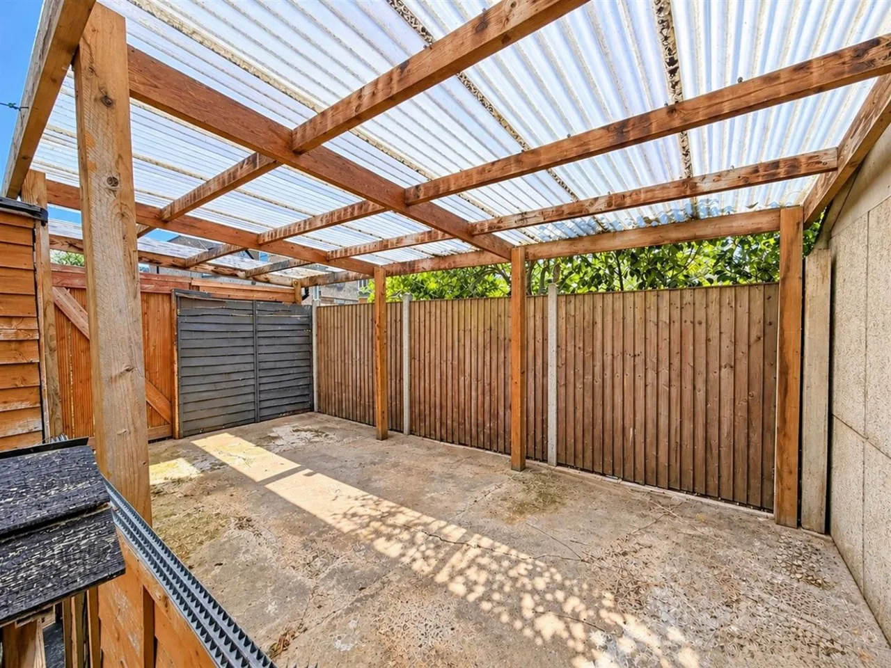 Terraced For SaleCentral Avenue, Hounslow, TW3, photo 9