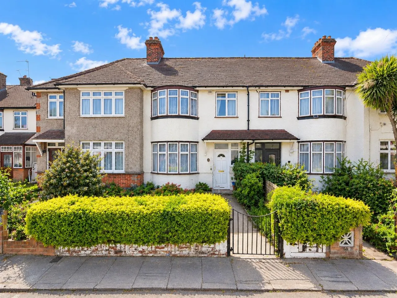 Terraced For SaleCentral Avenue, Hounslow, TW3, photo 5