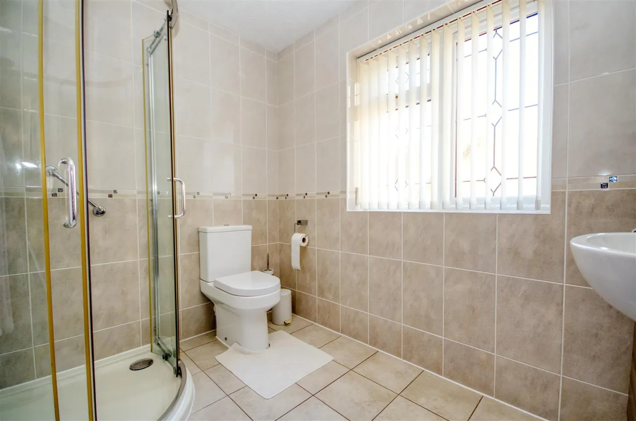 Holly Gardens, West End, Southampton, SO30 3RW, photo 8