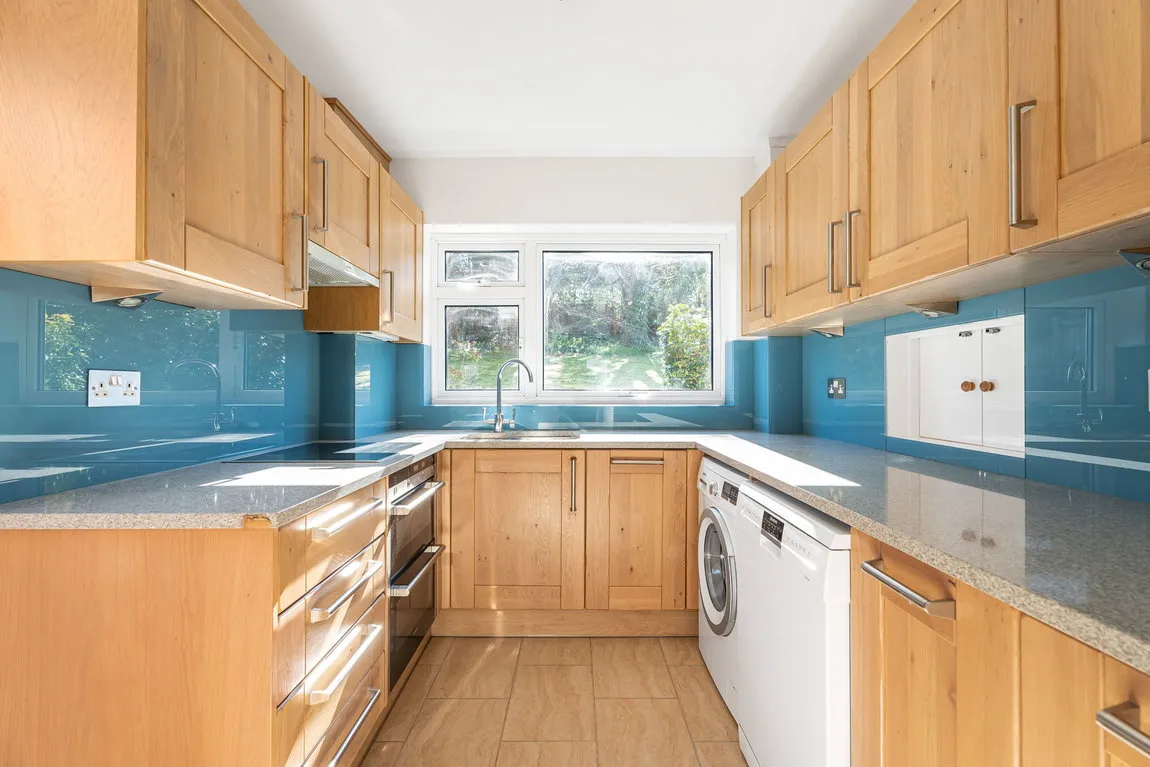 Lawford Close, Chorleywood, Rickmansworth, WD3 5JX, photo 3