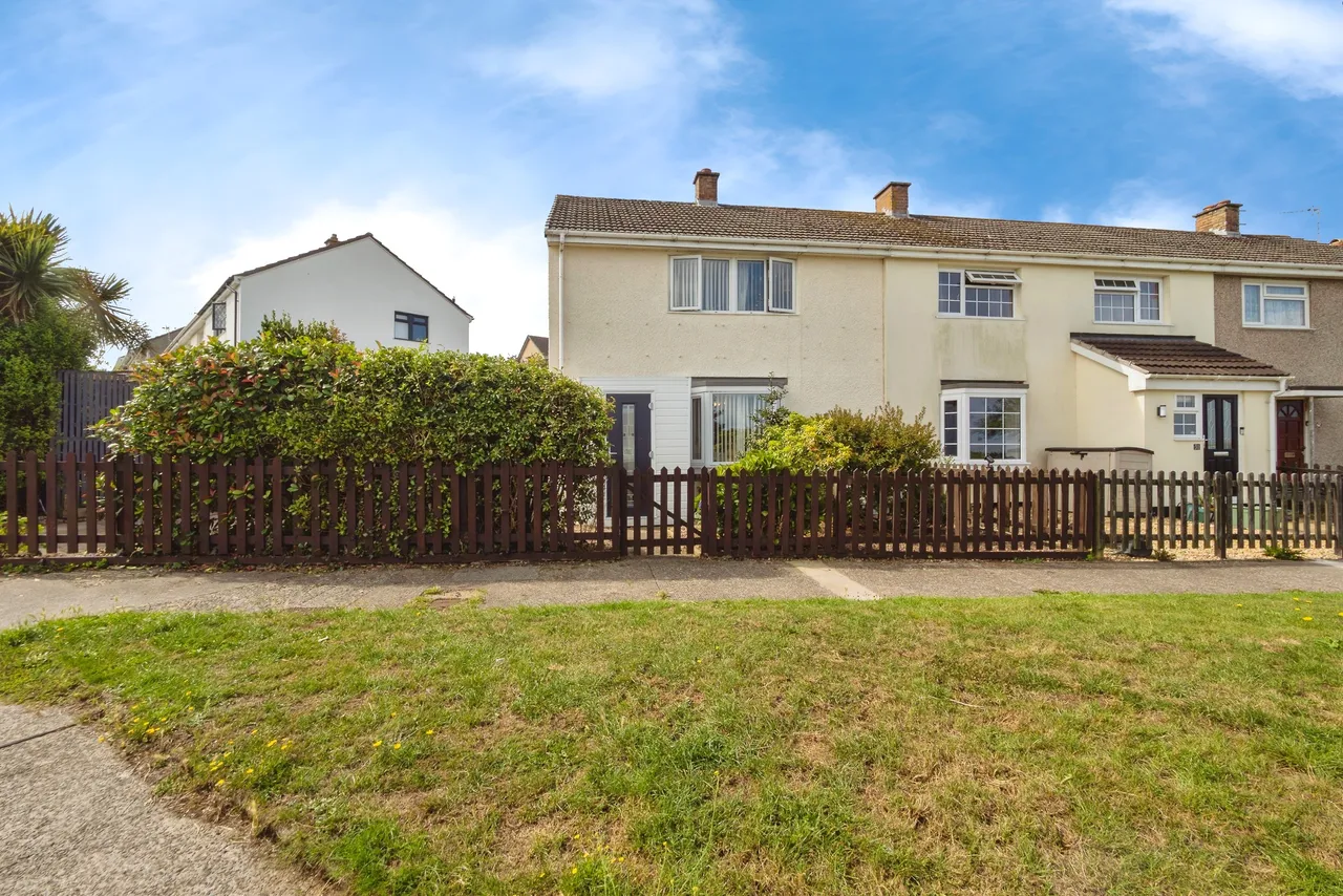 3 bed house for sale — Goaman Road, Bideford