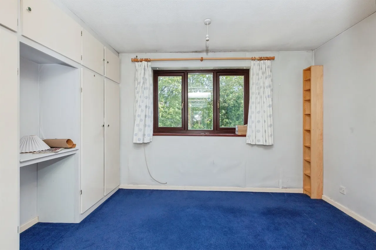 Blackthorn Drive, Leicester, LE4, photo 12