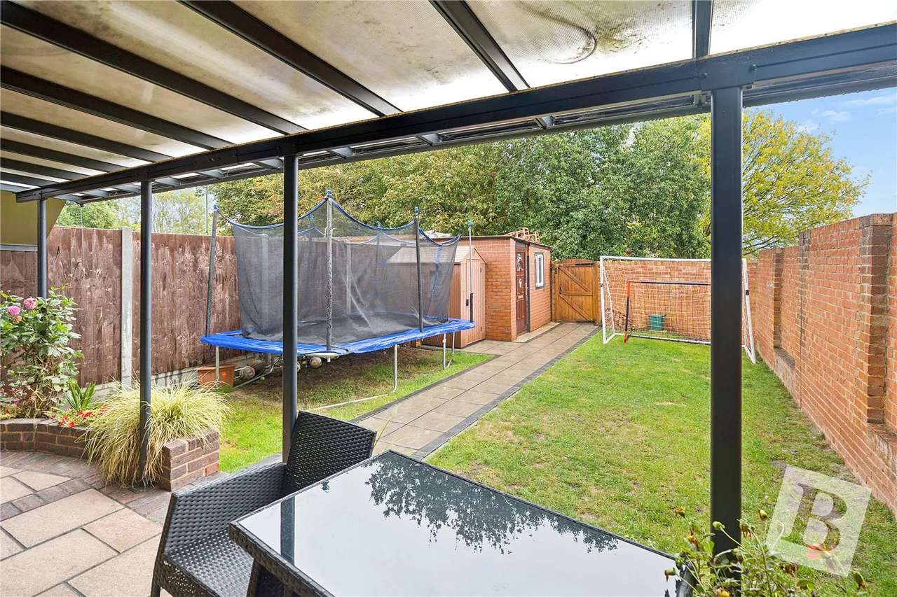 Clover Close, Basildon, SS16, photo 4