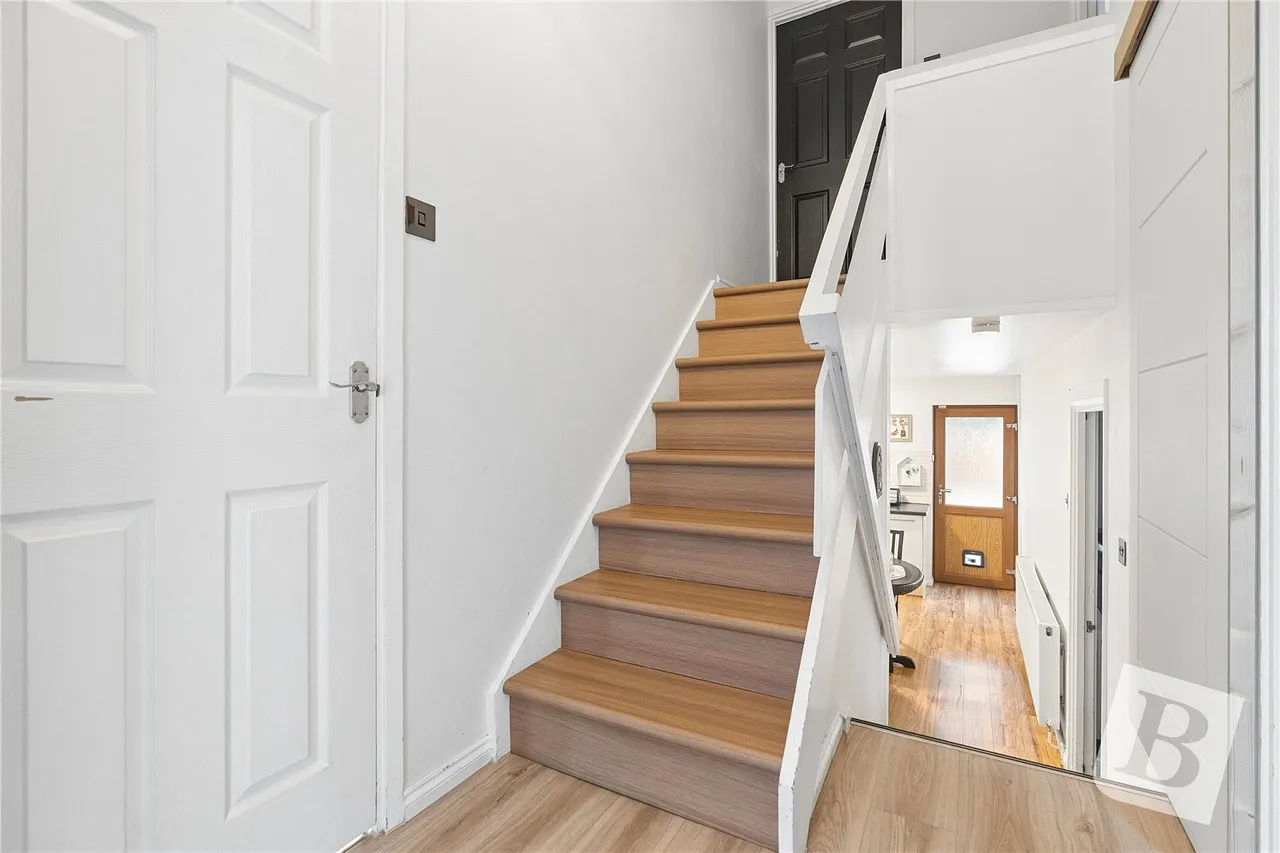Clover Close, Basildon, SS16, photo 5