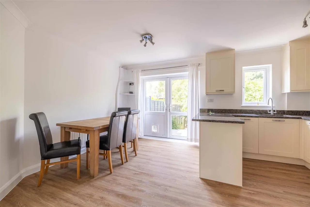Horton Road, Datchet, Slough, SL3 9HN, photo 6