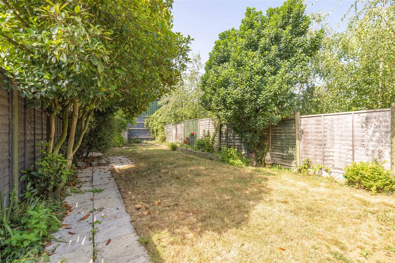 Horton Road, Datchet, Slough, SL3 9HN, photo 15