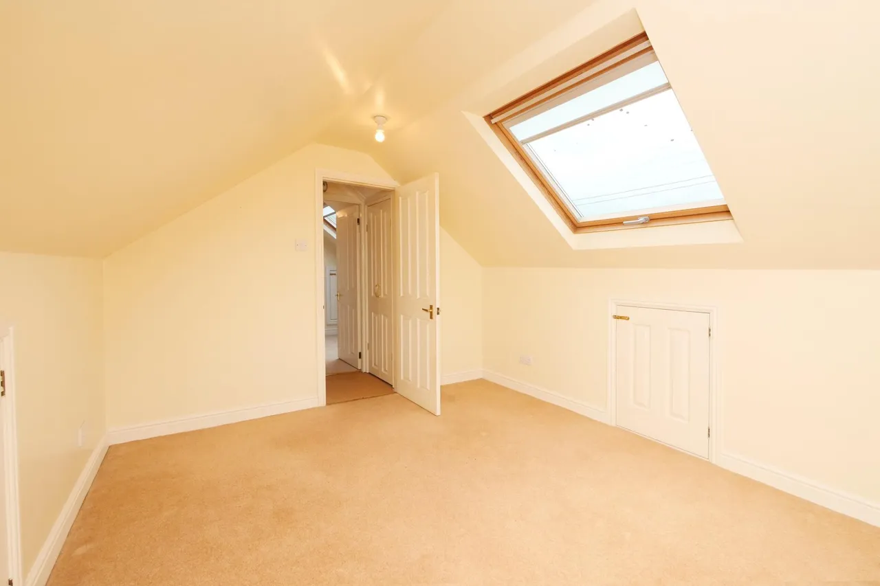 Summerfield Lane, Whitby, YO22, photo 18