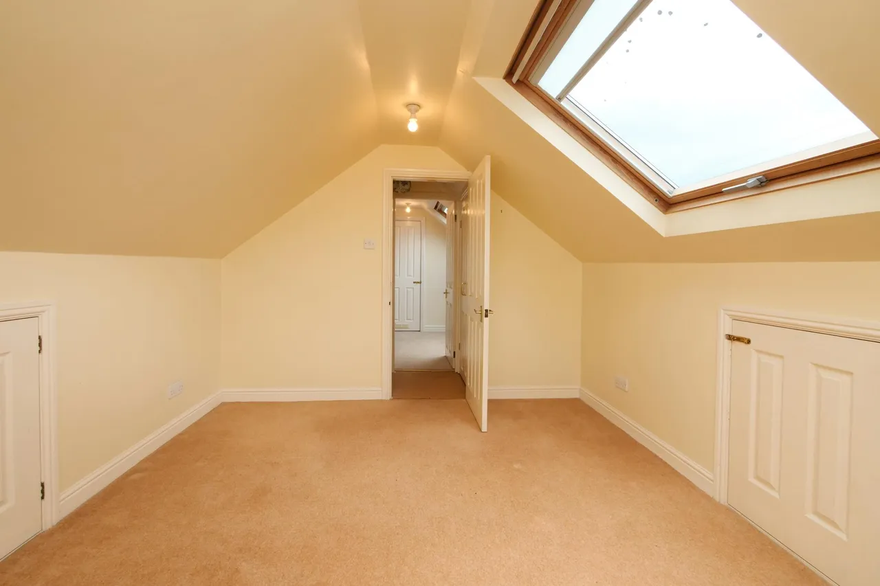 Summerfield Lane, Whitby, YO22, photo 17