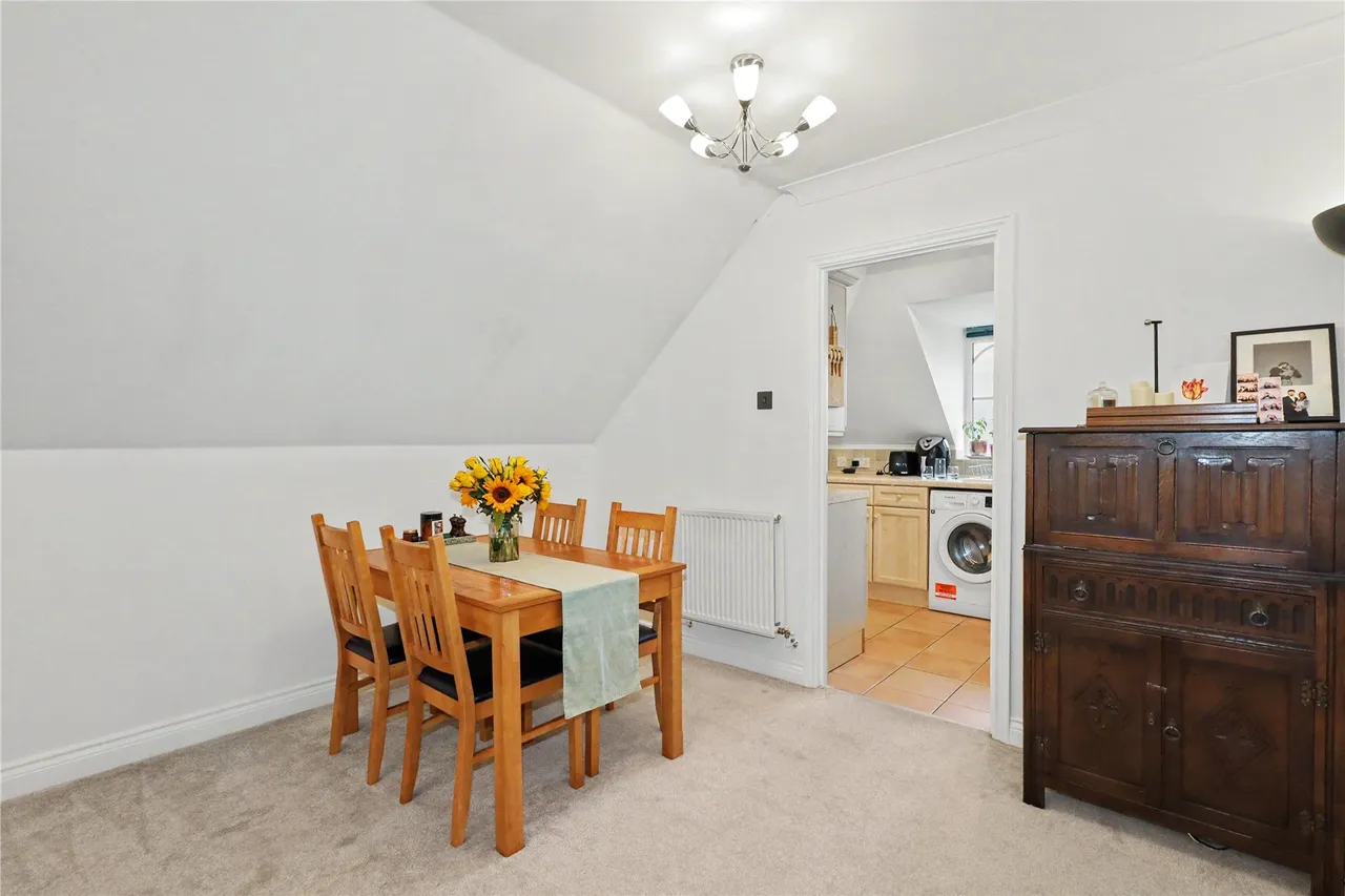 Century Court, Woking, GU21, photo 11