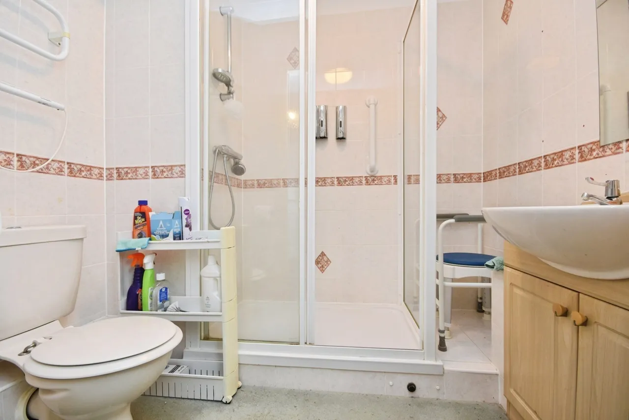 Roche Close, Rochford, Essex, SS4, photo 6