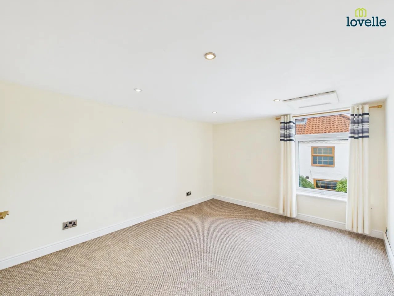 High Street, Binbrook, LN8, photo 9