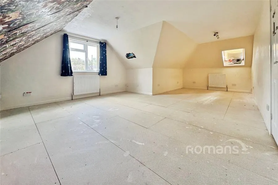 St. Michaels Road, Sandhurst, GU47, photo 11