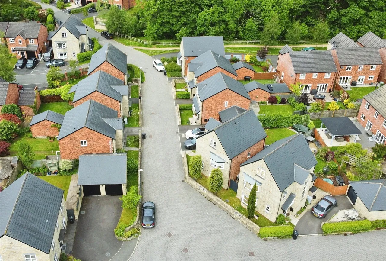 Waterwheel Way, Bollington, Macclesfield, Cheshire, SK10, photo 24
