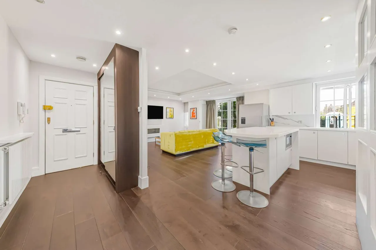 Harewood Avenue, London, NW1, photo 3