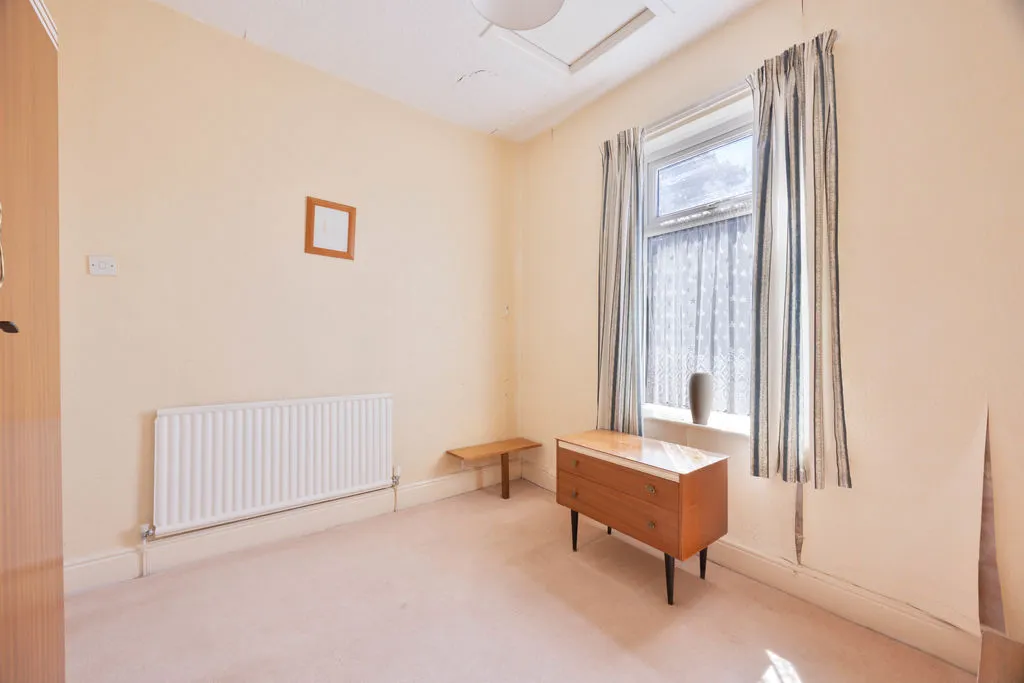 Clifton Crescent, Wigan, photo 15