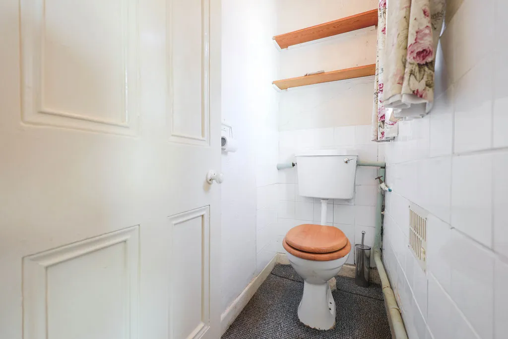 Clifton Crescent, Wigan, photo 8