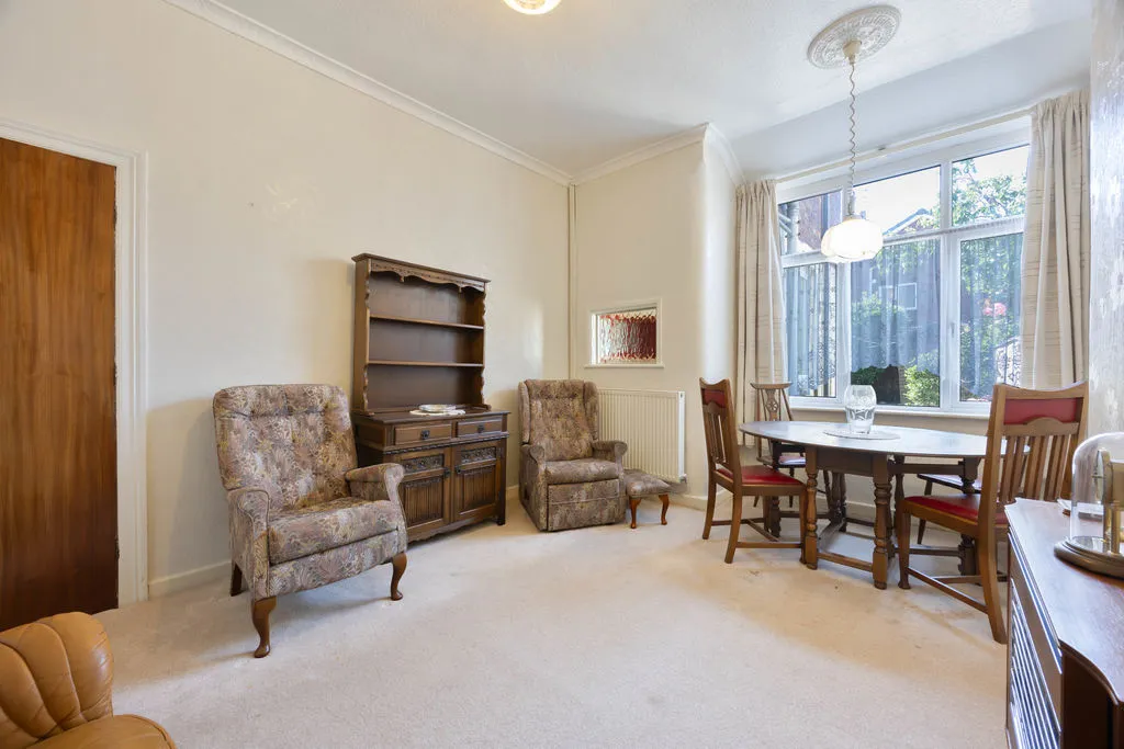 Clifton Crescent, Wigan, photo 10