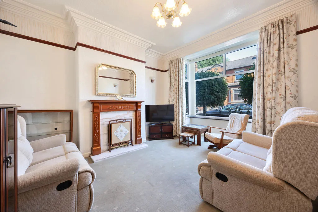 Clifton Crescent, Wigan, photo 3