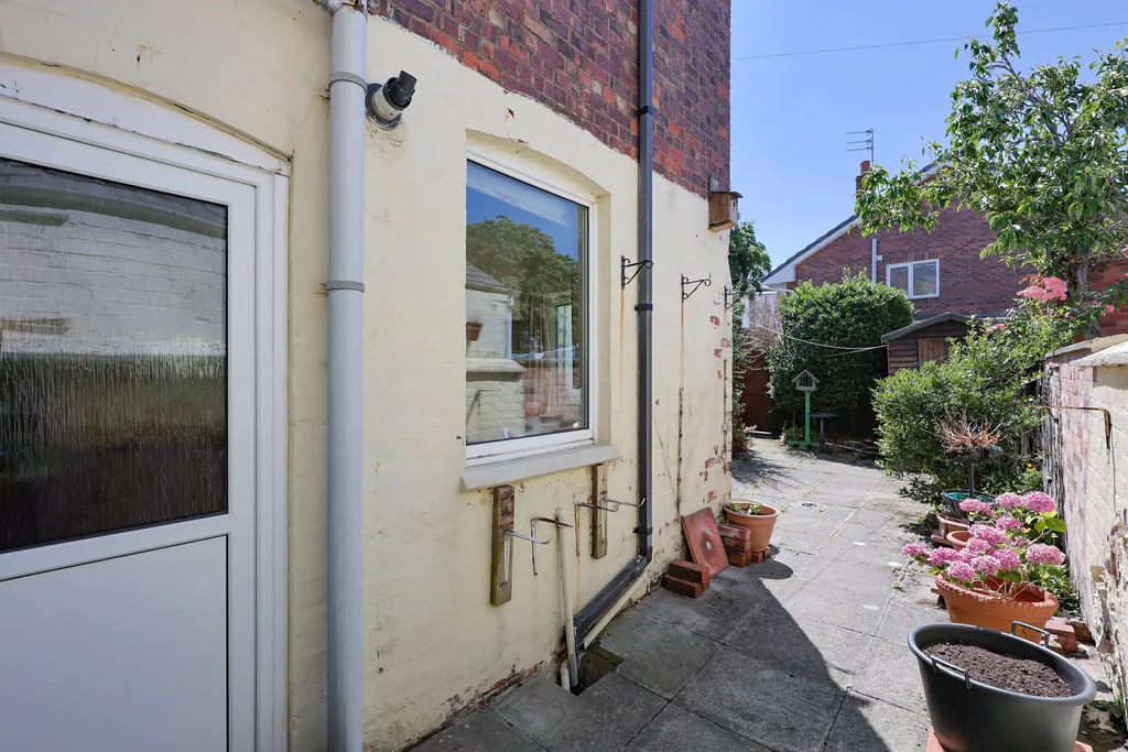 Clifton Crescent, Wigan, photo 20