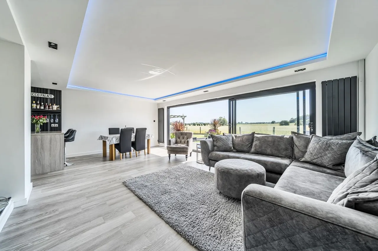 Minter Avenue, Densole, CT18, photo 6