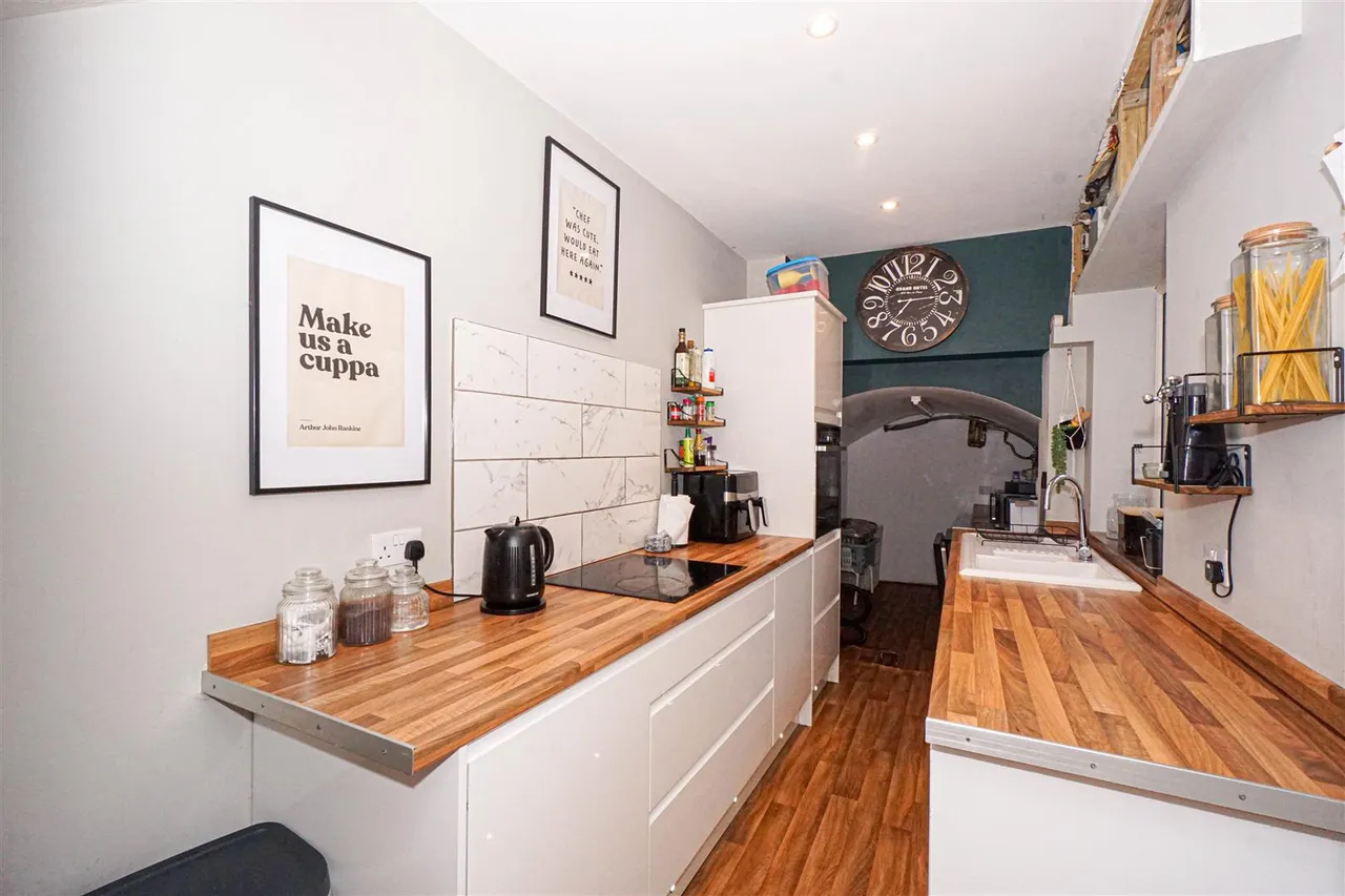 Devonshire Road, Hastings, photo 5