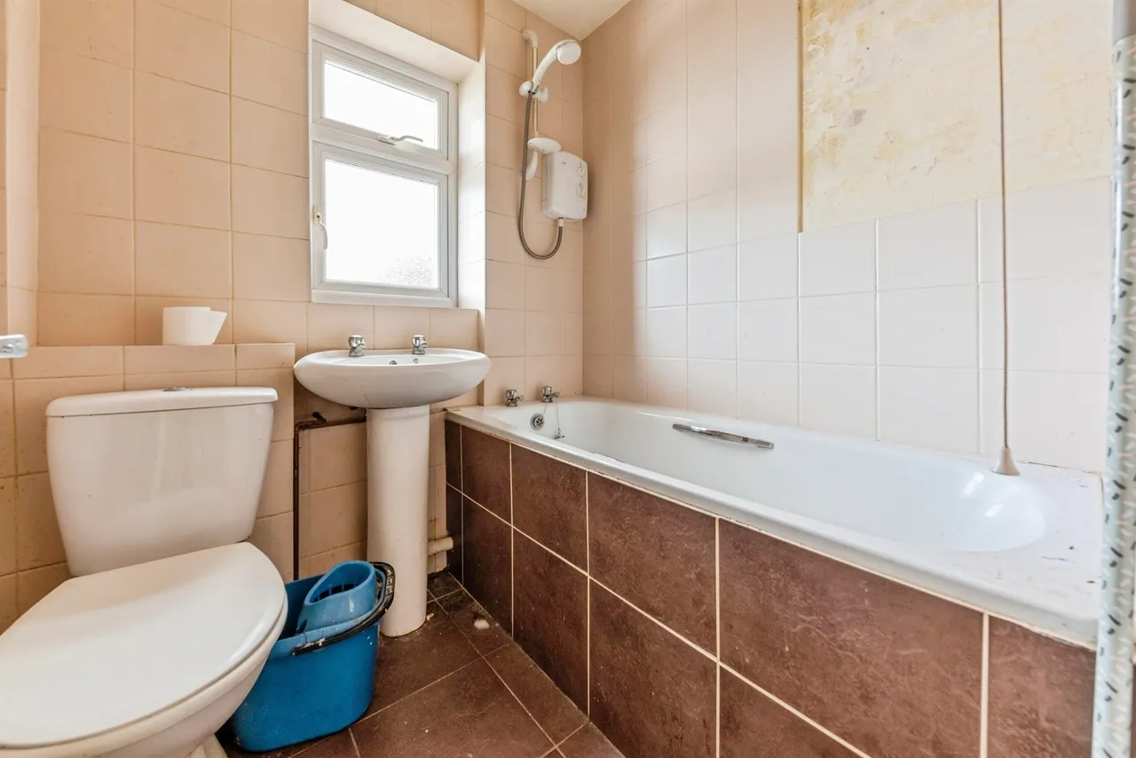 Alma Park Road, Grantham, NG31, photo 11