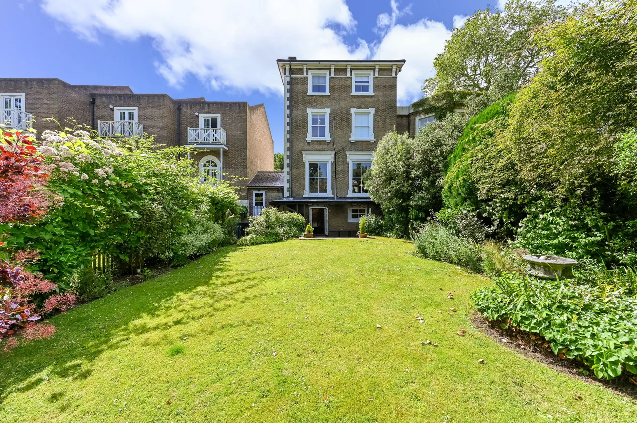 4 Mill Plat, Isleworth, photo 8