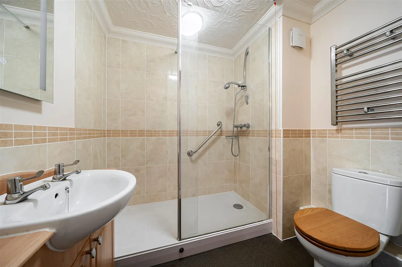 Howsell Road, Malvern, WR14, photo 15
