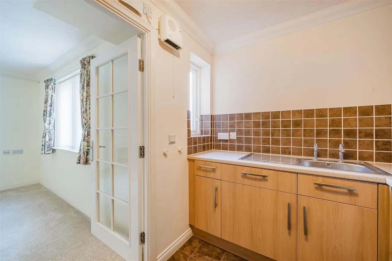 Howsell Road, Malvern, WR14, photo 3