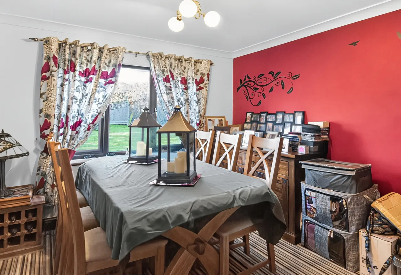 Eagle Gardens, Yeovil, BA22, photo 6