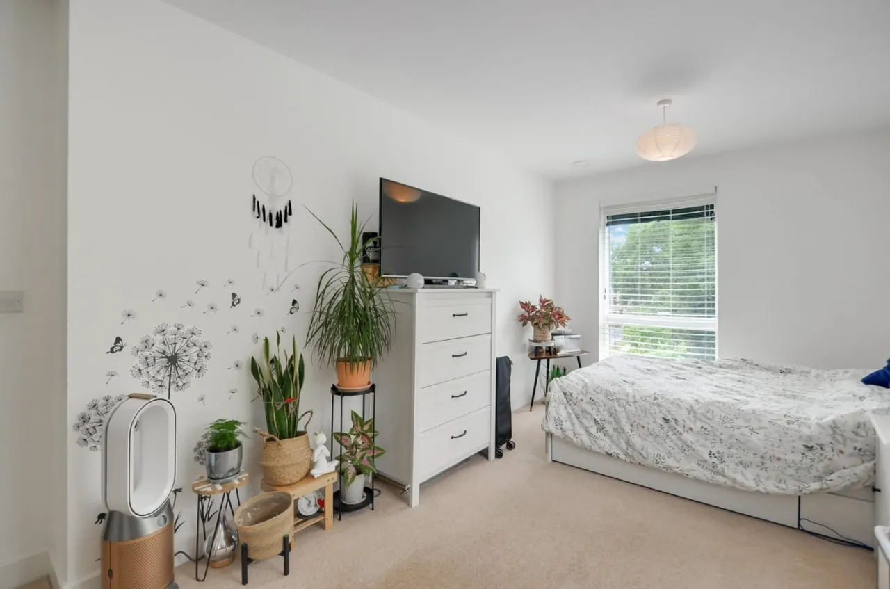 Adenmore Road, London, SE6, photo 9