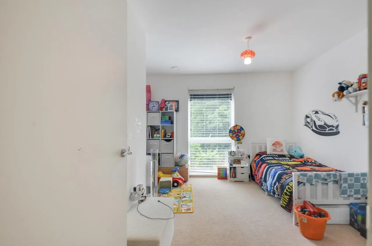 Adenmore Road, London, SE6, photo 11