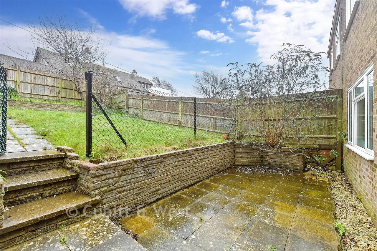 Sycamore Close, Woodingdean, BN2, photo 12
