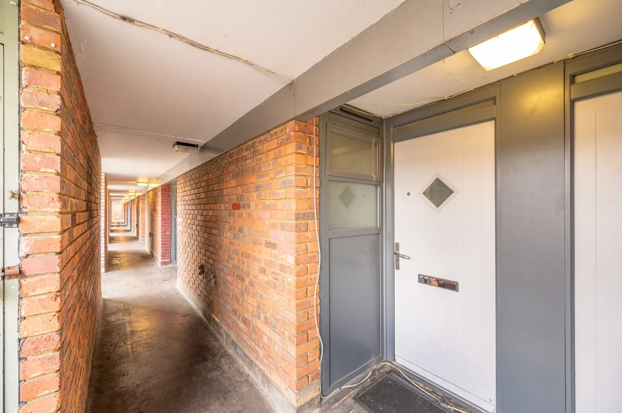 457 Stafford Court, Copley Close, London, photo 4