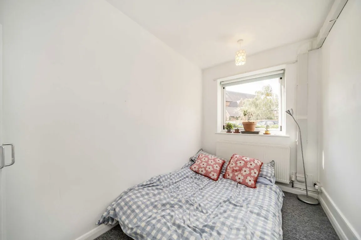 Waynflete Street, SW18, photo 6