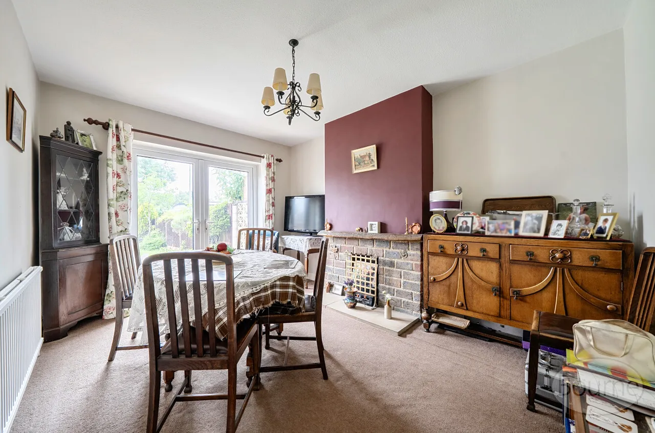 Worplesdon Road, Guildford, GU2, photo 3