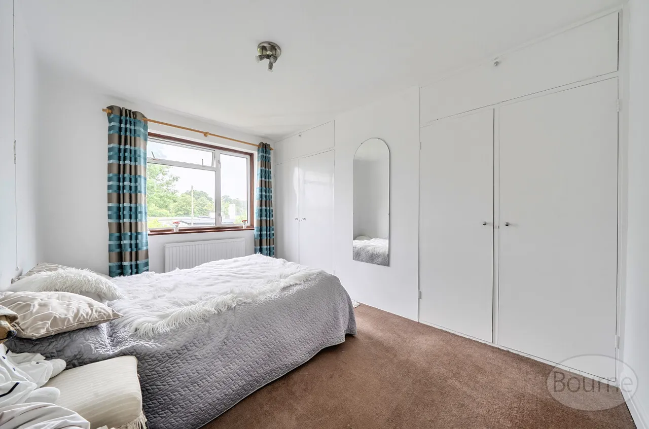 Worplesdon Road, Guildford, GU2, photo 9