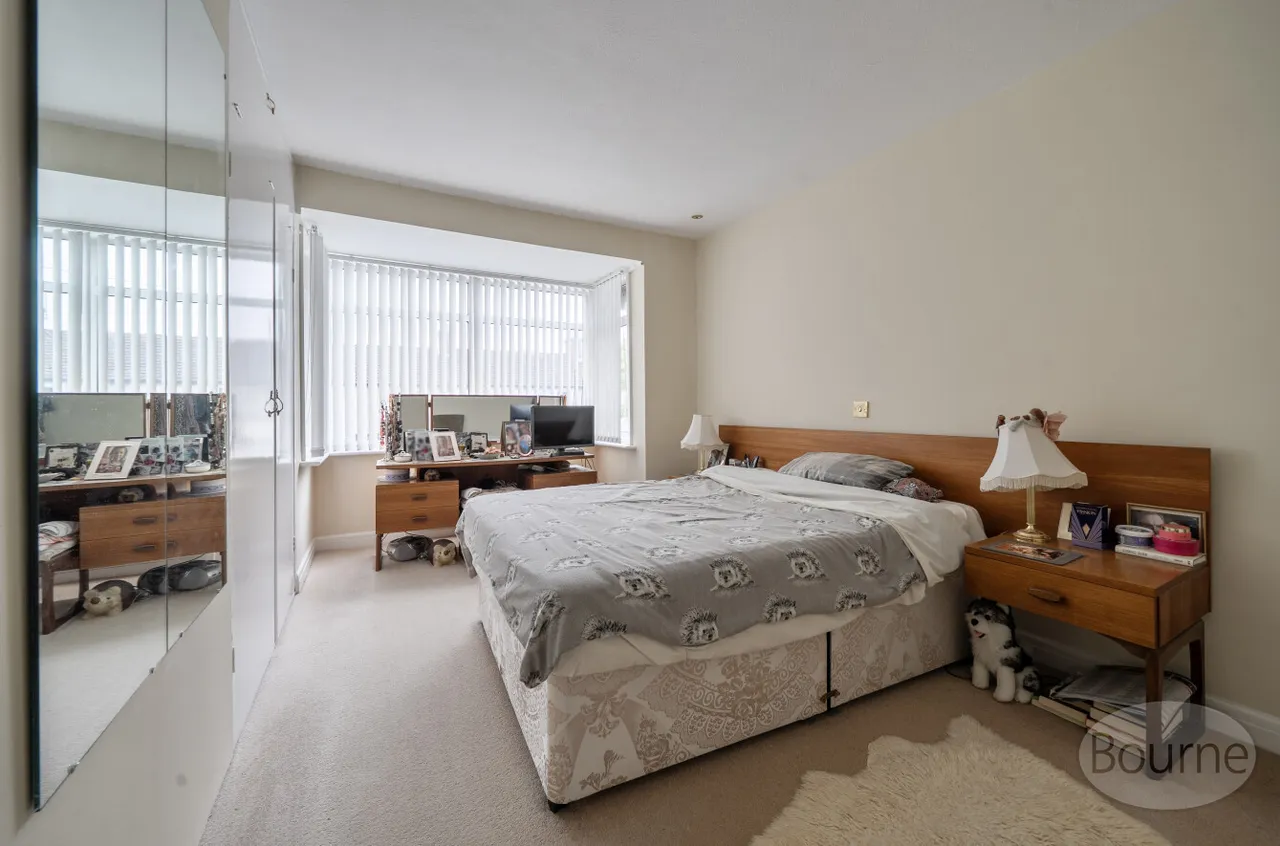 Worplesdon Road, Guildford, GU2, photo 11