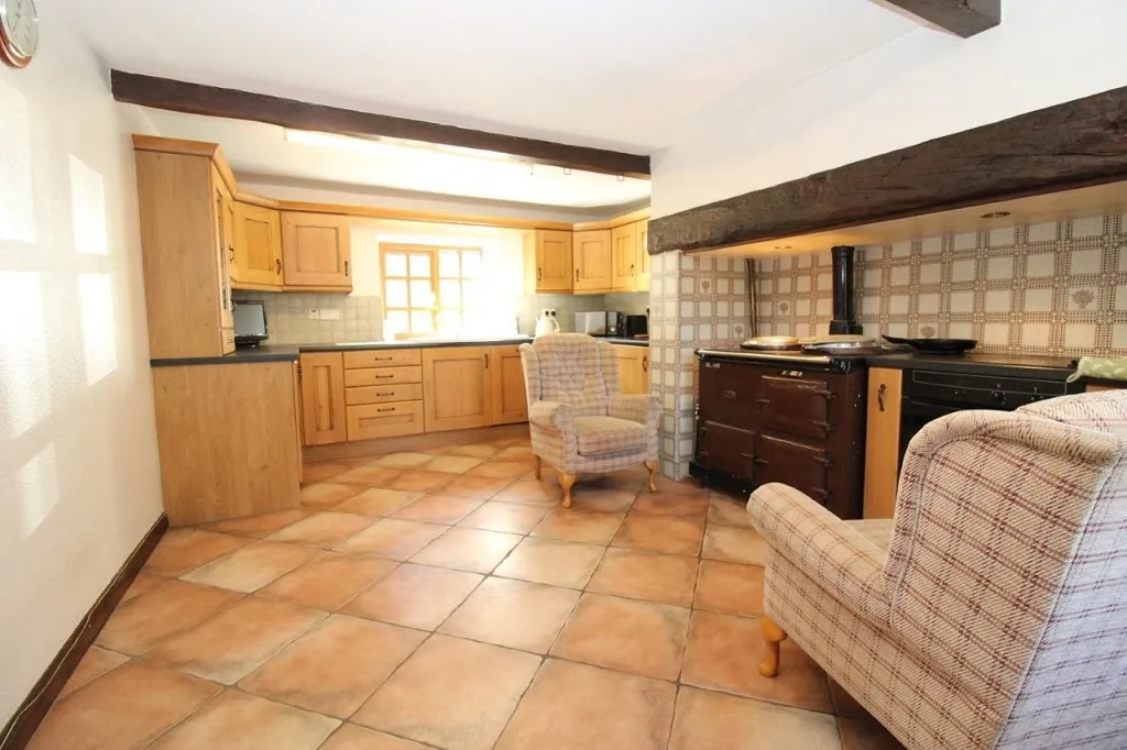 Huthwaite Lane, Thurgoland, photo 4